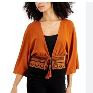 SELF ESTEEM Juniors' Crochet-Hem Tie-Front Kimono Top shirt M
